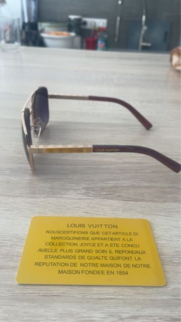 Lunette de soleil louis Vuitton - photo numéro 2