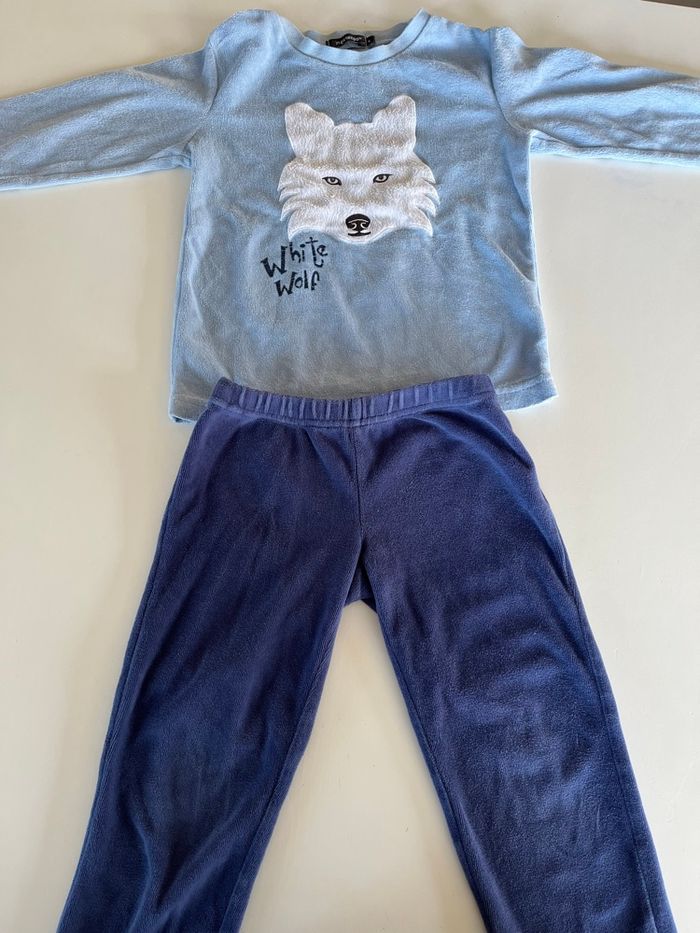 Pyjama 2 pièces White Wolf 4 ans - photo numéro 3