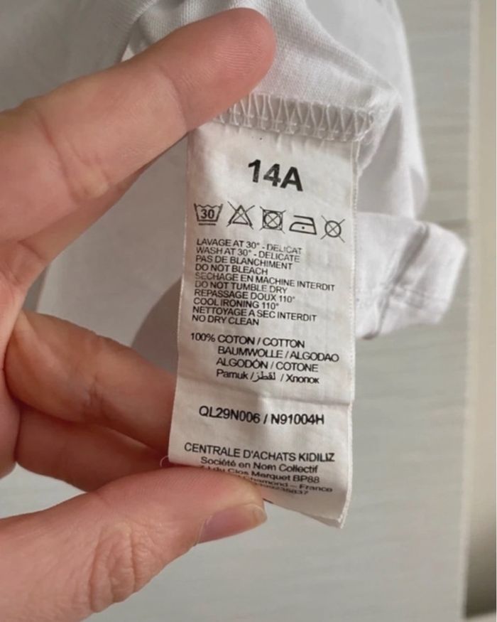 T-shirt basique blanc avec le logos rouge Levi’s - photo numéro 5