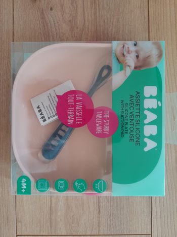Assiette en silicone avec ventouse  + cuillère