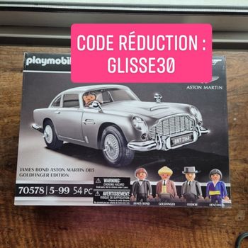 Voiture James Bond 007 Aston Martin DB5 Playmobil dans le film Goldfinger 1964