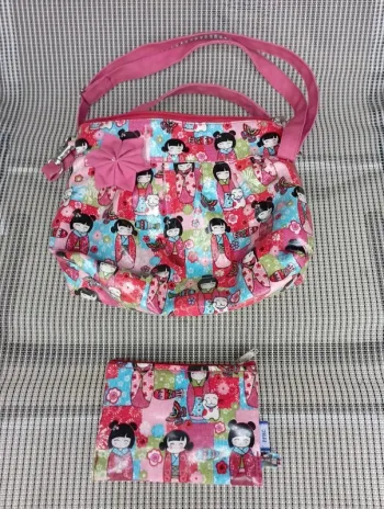 Petit sac a main avec porte monnaie poupée chinoise