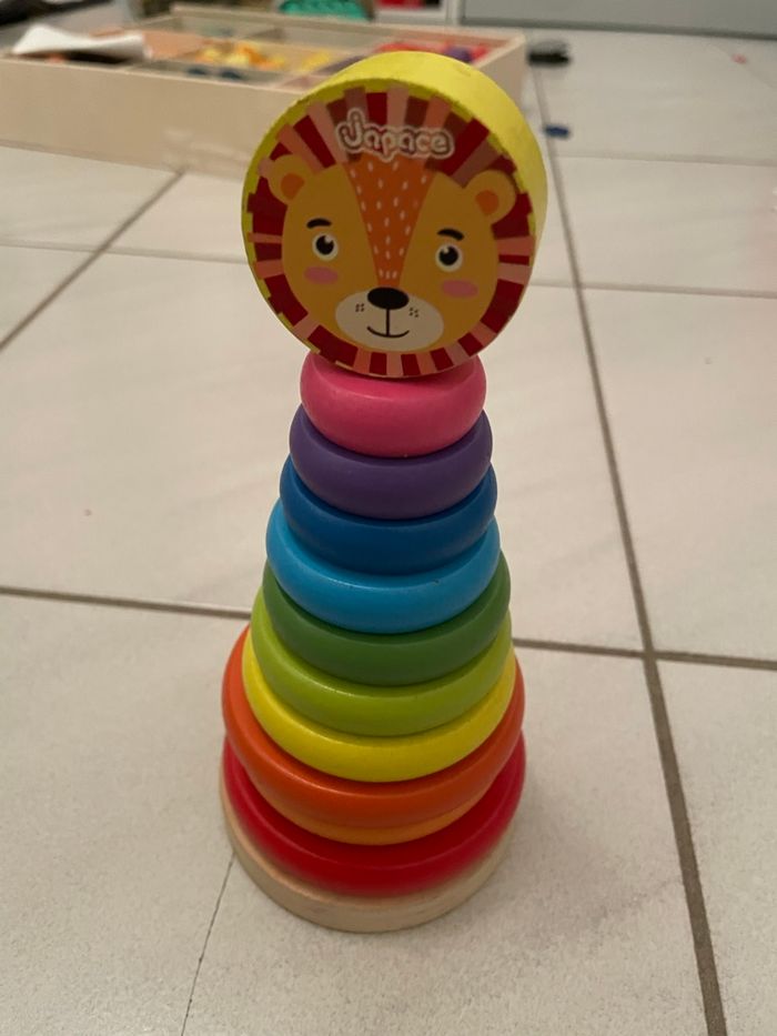 Tour à empiler en bois janod - photo numéro 2