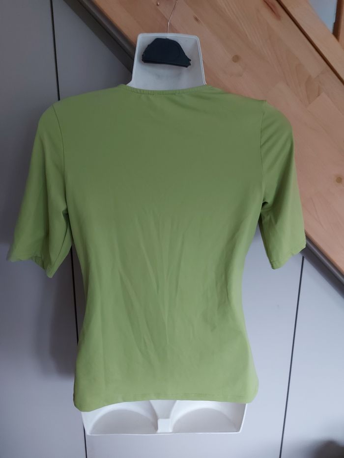 Tee-shirt - photo numéro 2