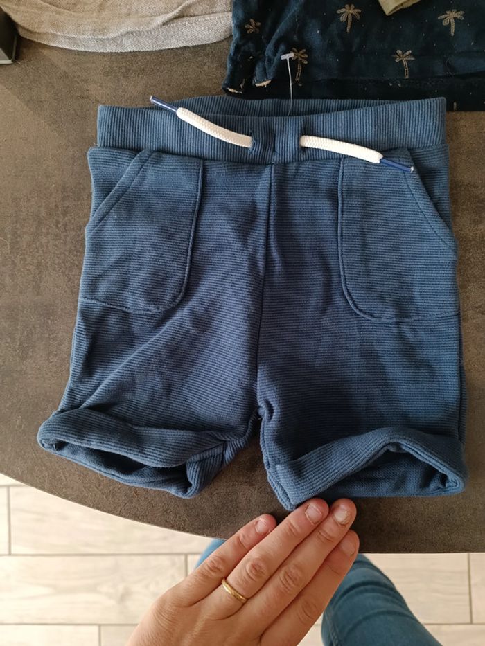 Lot été 18 mois - photo numéro 2