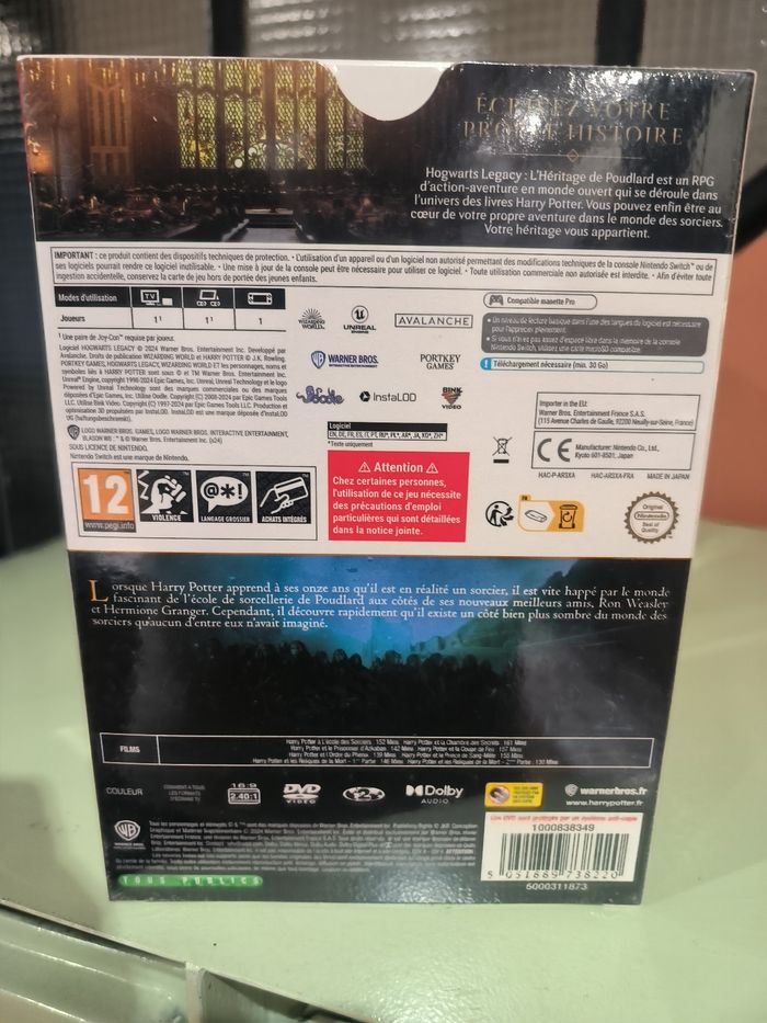 Jeu switch Hogwarts legacy et 8 DVD du film Harry potter - photo numéro 3