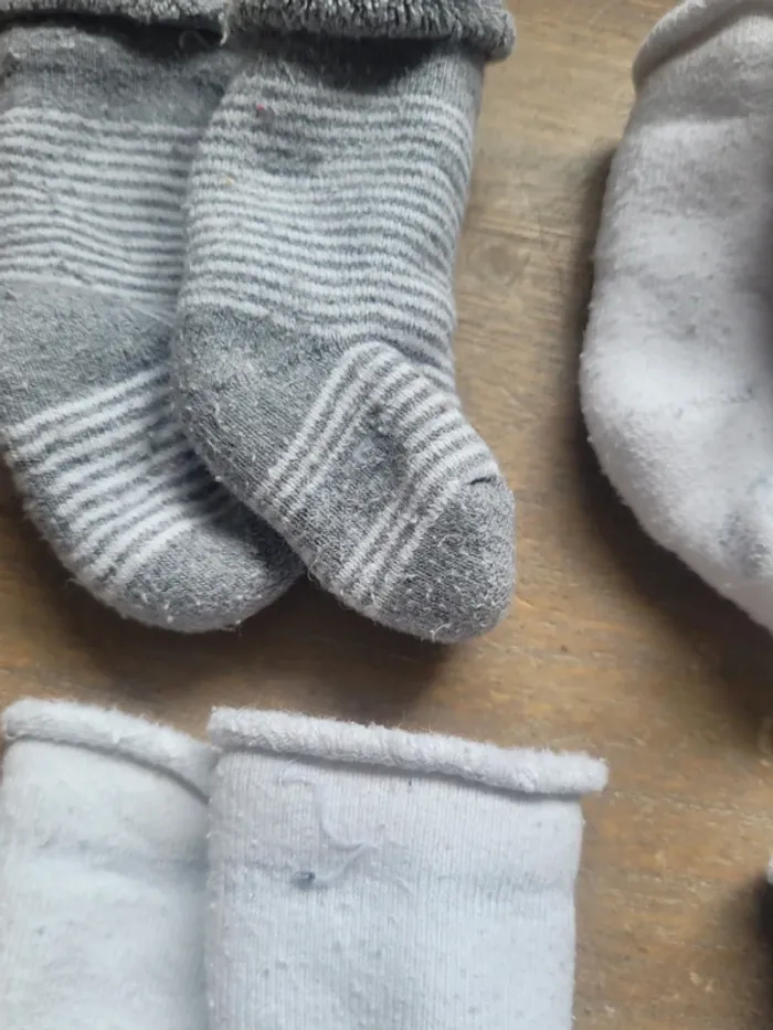 Lot chaussettes épaisses naissance Petit Bateau - photo numéro 2