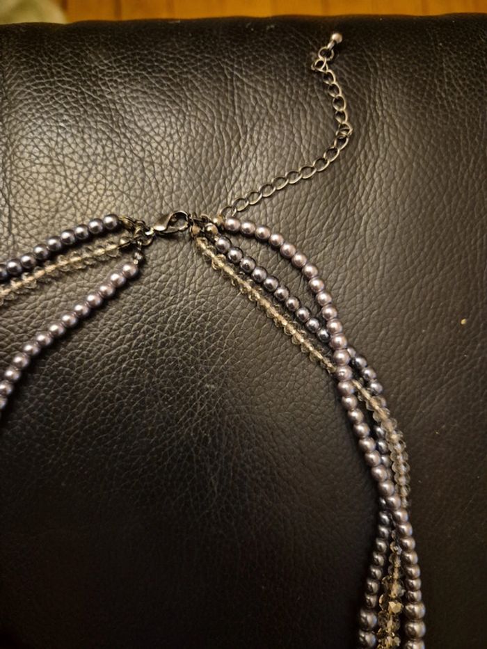 collier ras de cou de perles - photo numéro 2