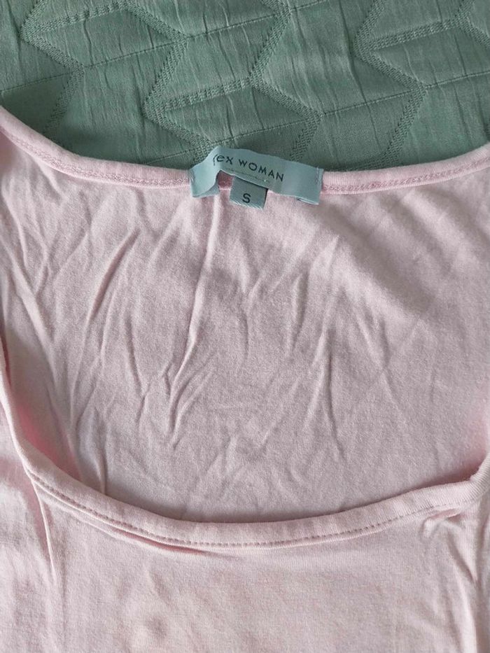 Haut rose pale TS - photo numéro 3