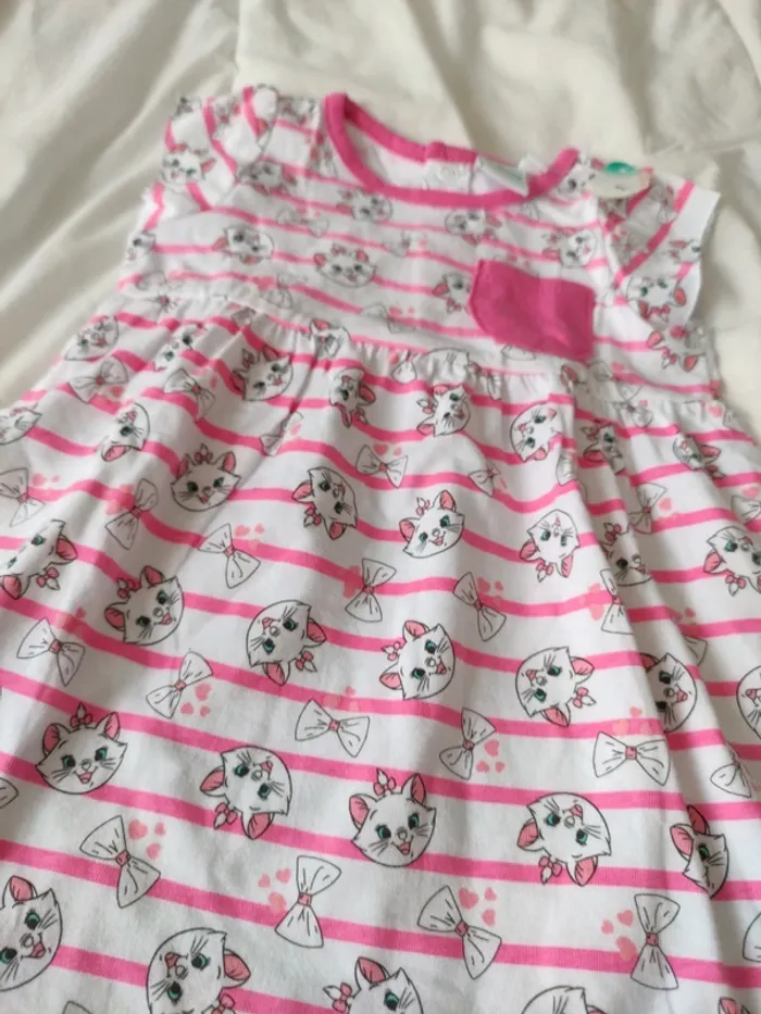 Très belle robe d été Disney Marie bébé fille 9 mois neuf avec étiquette - photo numéro 3