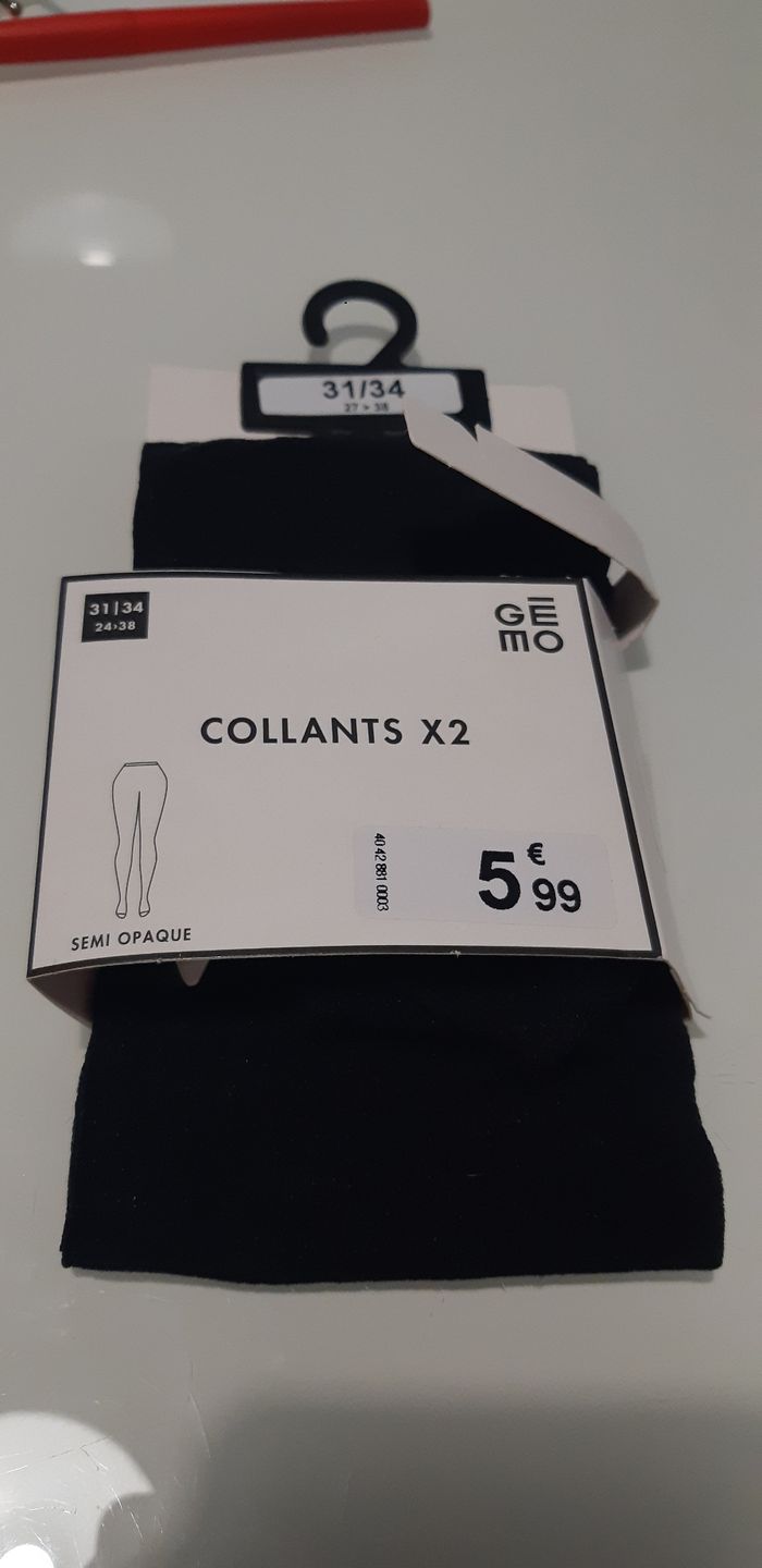 Collant semi-opaque enfant  taille 31-34 neuf