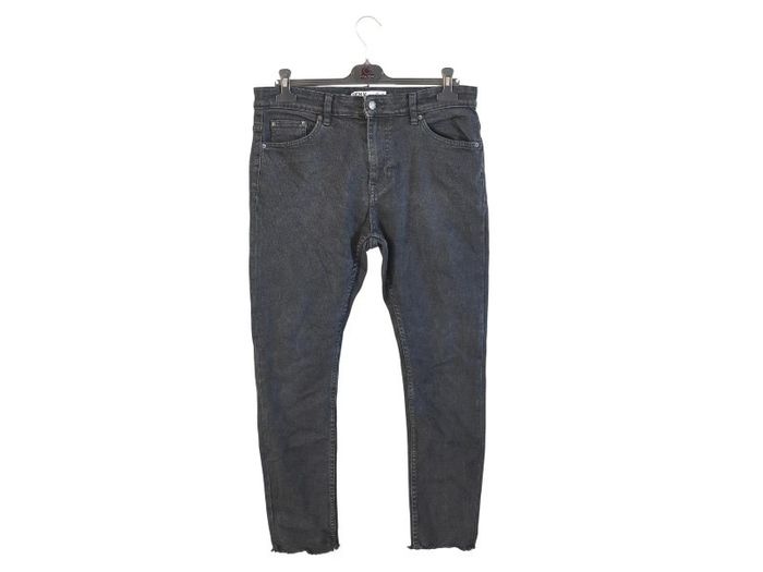 C63 jeans noir bershka 42