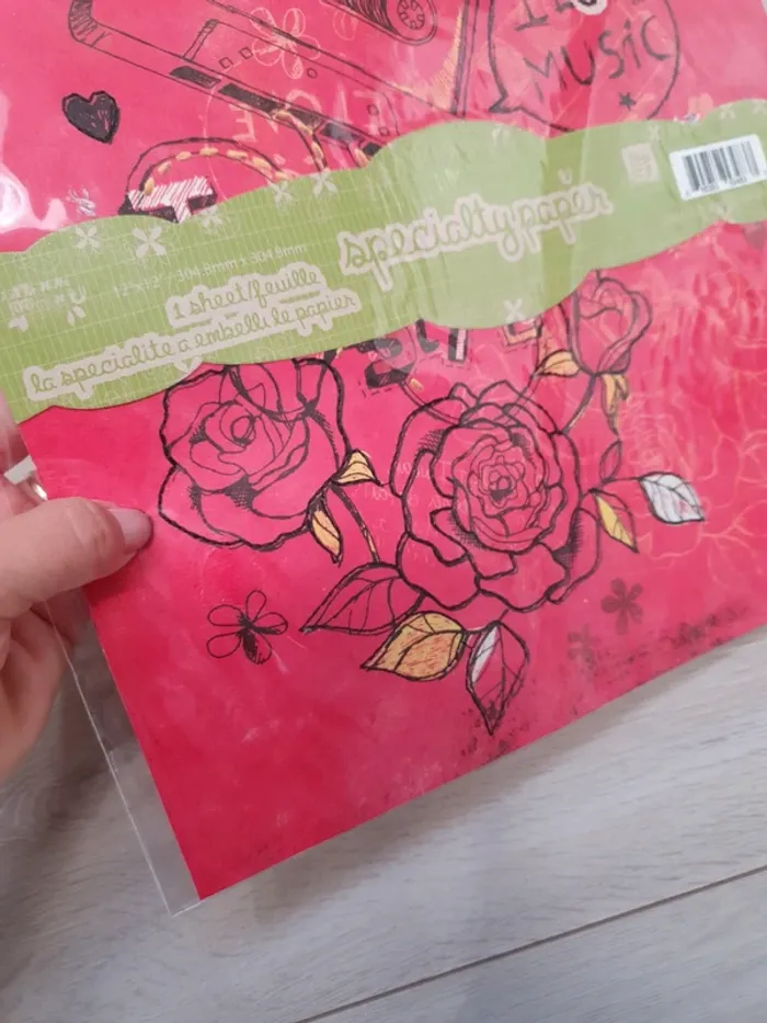 Feuille scrapbooking 30.5 x 30.5 - photo numéro 3