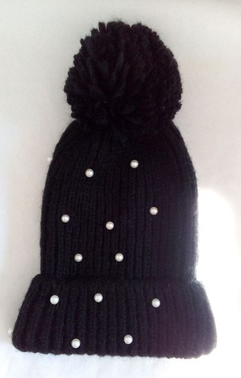 Bonnet perles et pompom