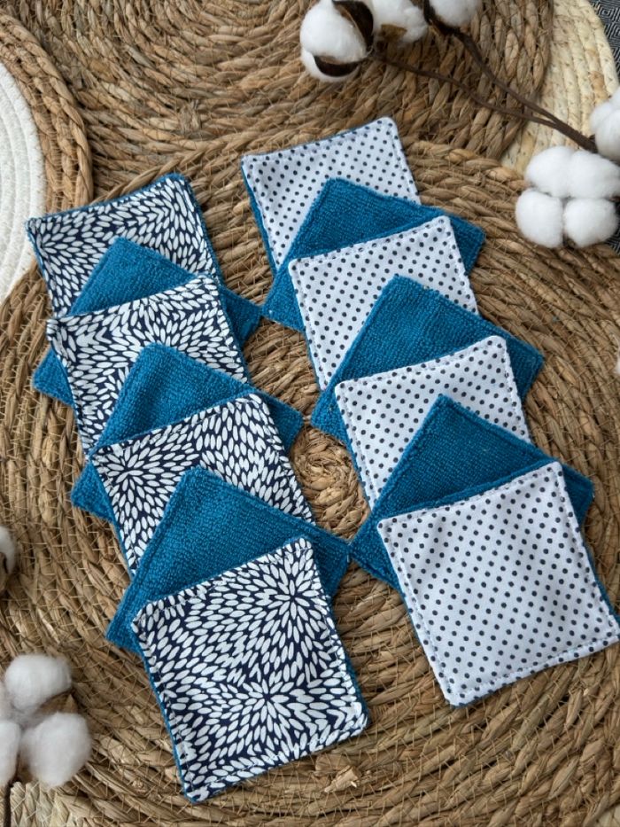 Lingettes lavables en éponge micro fibre lot de 14 Taille 9x9 cm lavable à 30° Création Fait main Ateliersdisa - photo numéro 4