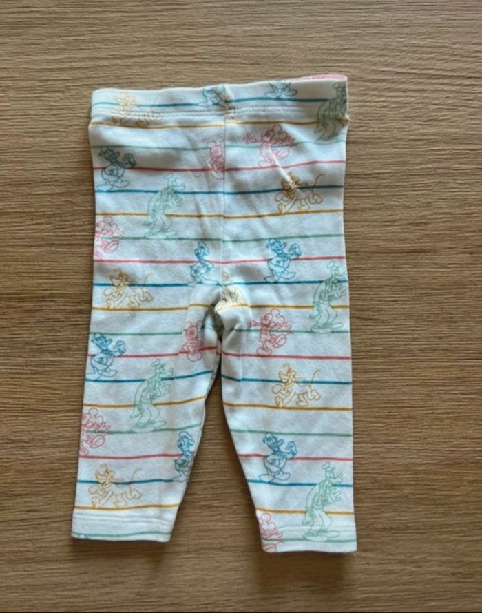 Ensemble Disney Primark 6 mois - photo numéro 5