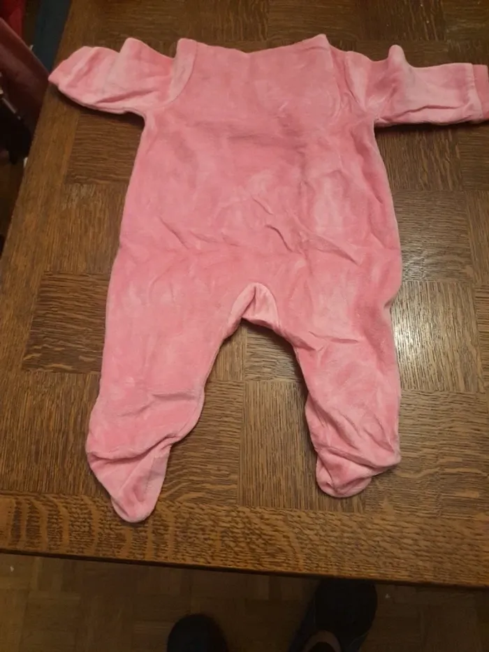 Pyjama 0.3mois - photo numéro 4