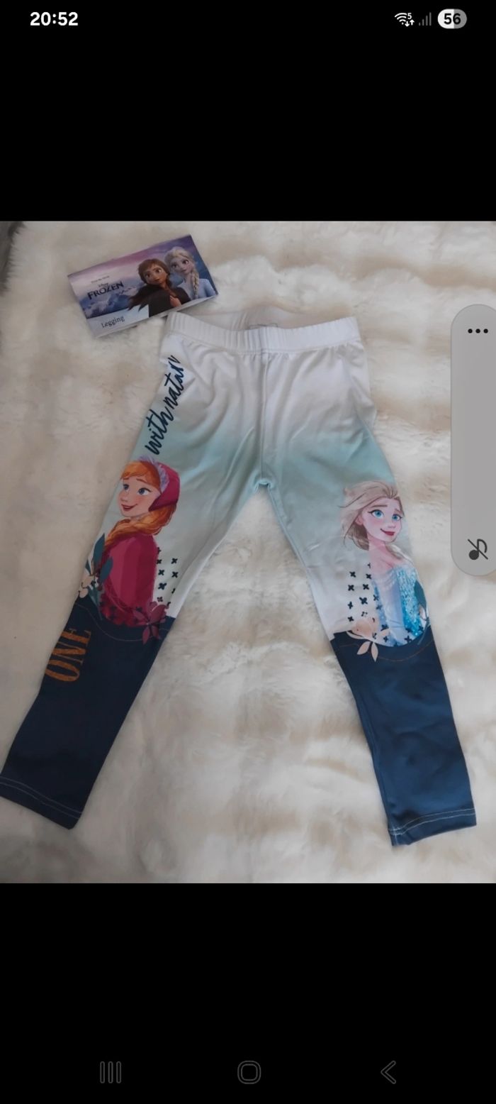 Legging Reine des neiges Disney neuf 3/4 ans