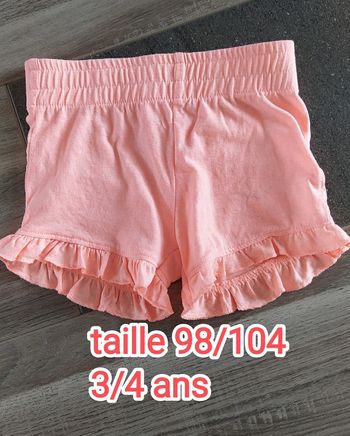Short taille 98/104