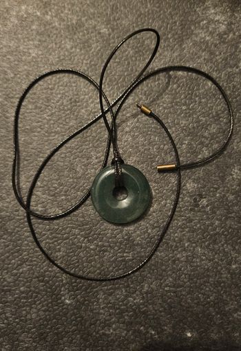 Bijou Miraculous de la souris camouflée – univers Ladybug (livre)