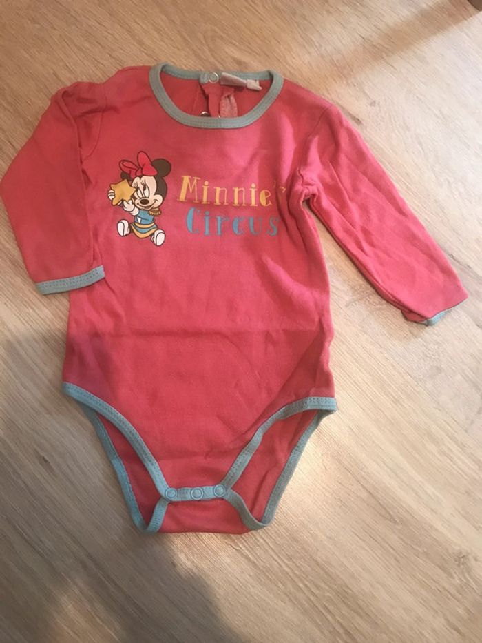 Lot de 2 bodys 12 mois