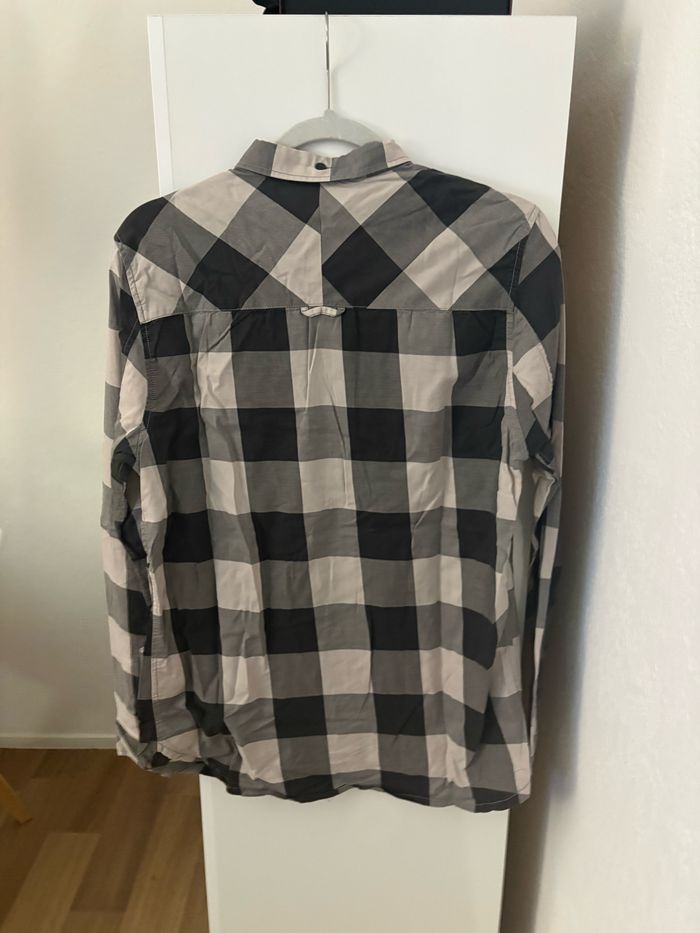 chemise à carreaux - photo numéro 2