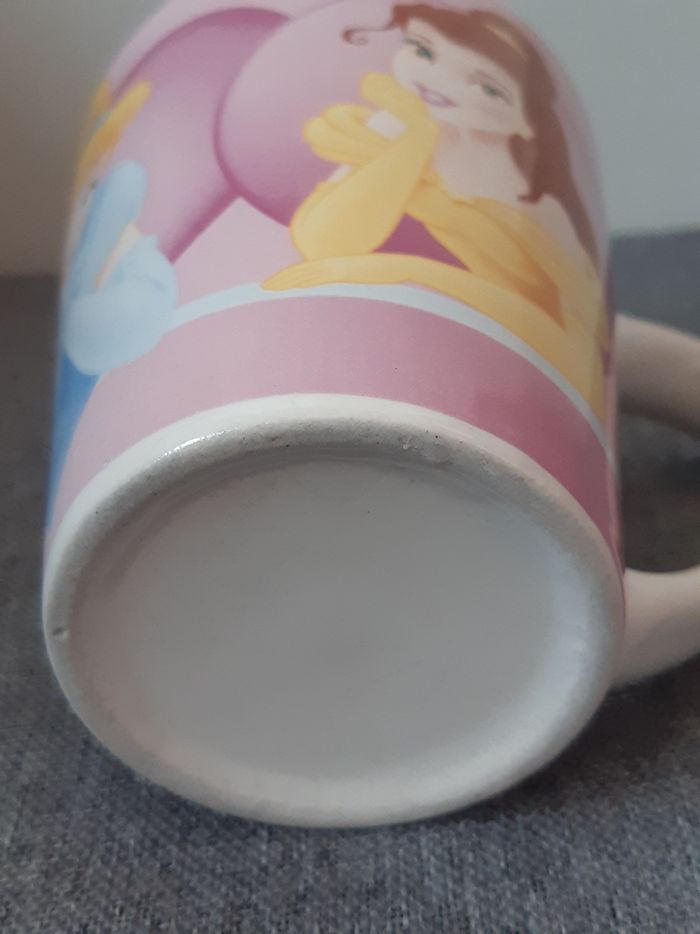 Tasse / mug Disney Princesses : Aurore, Belle et Cendrillon - photo numéro 9