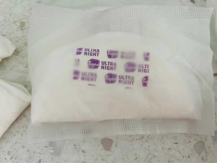 Lot de 12 coussinets extra absorbant neuf - photo numéro 4