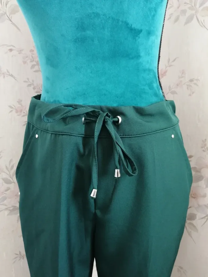 Pantalon droit habillé vert foncé avec poches lien a nouer et élastique derrière / gémo / (40) - photo numéro 3