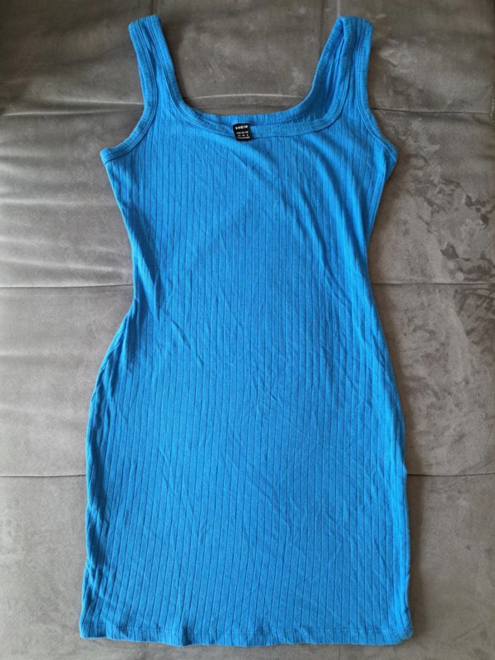Robe moulante