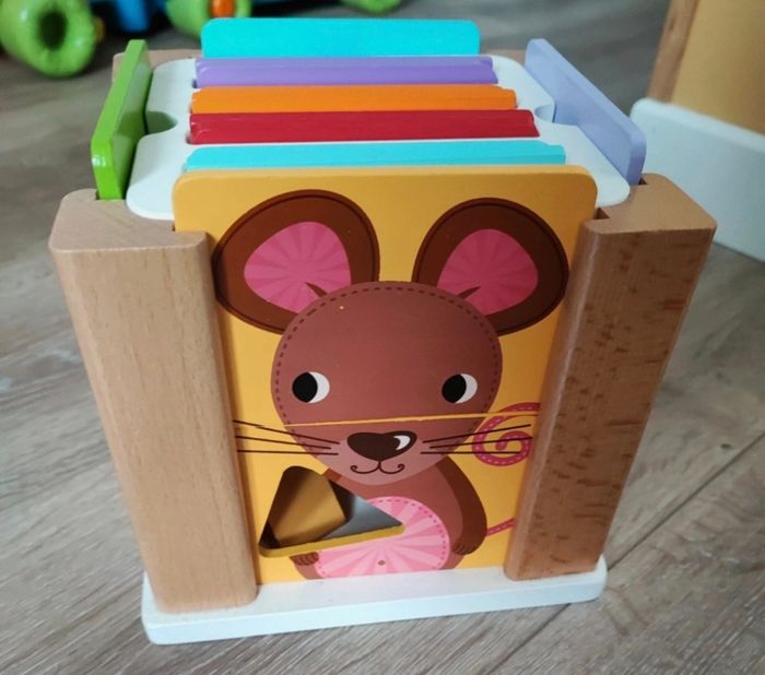 Jeu d'encastrement en bois - photo numéro 2