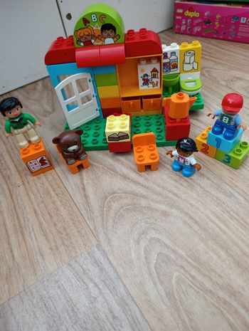 Lego Duplo la garderie 10833