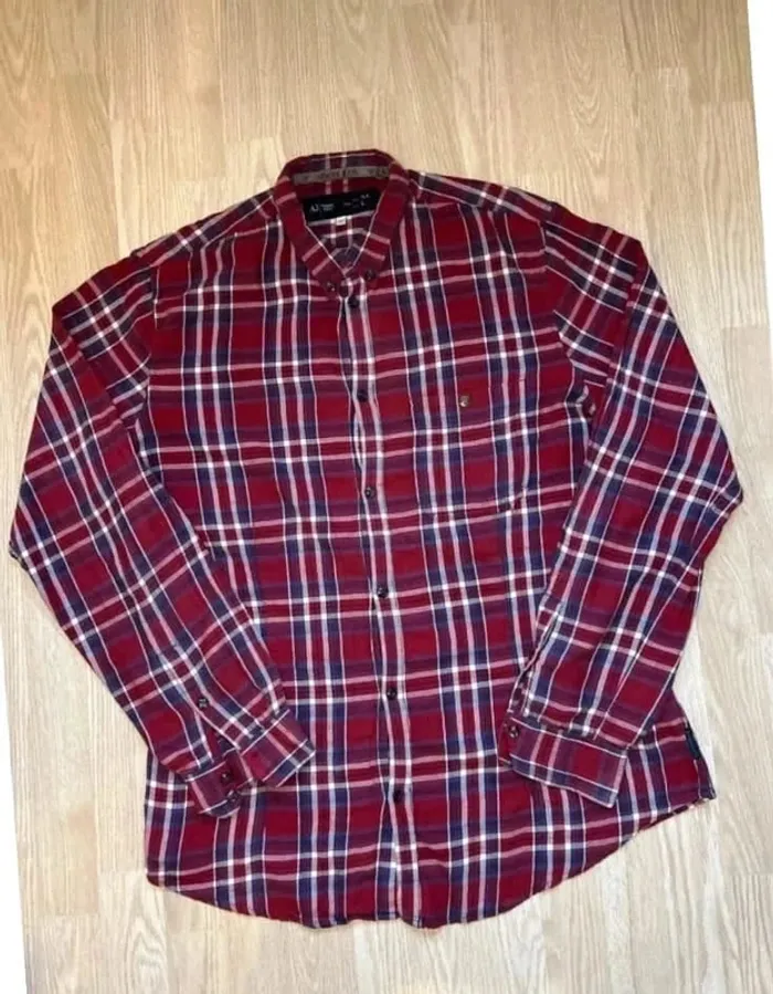 Chemise homme à carreaux Armani taille XL