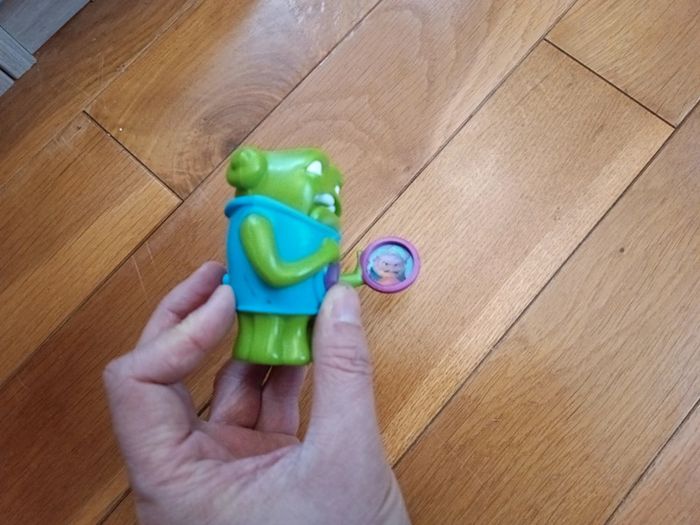 4 figurines en route de McDonald's année 2015 - photo numéro 4