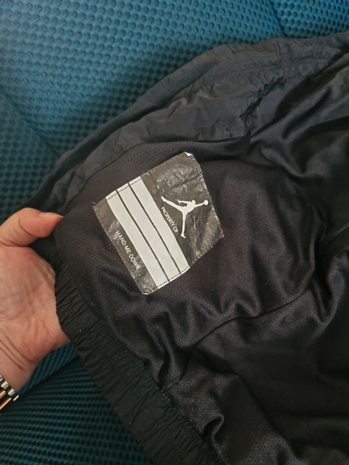 Veste jordan S enfant soit 8/10 ans - photo numéro 7