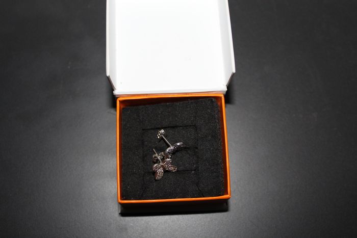 Boucles d'oreilles argent /oxydes de zirconium - photo numéro 2