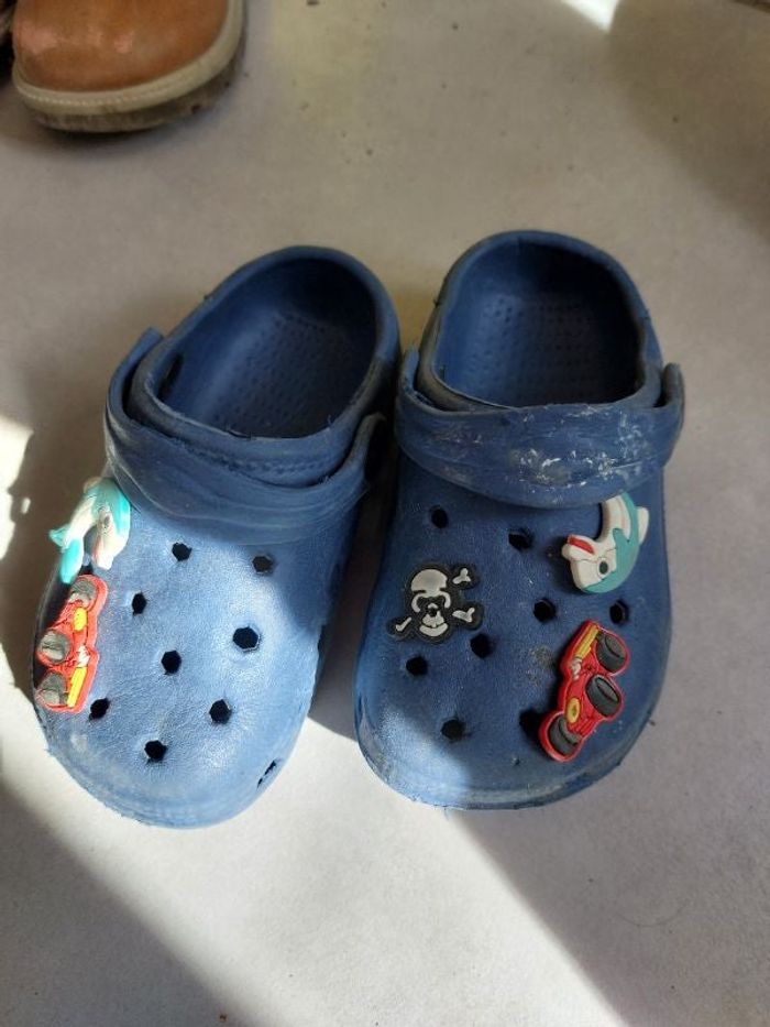 Crocs