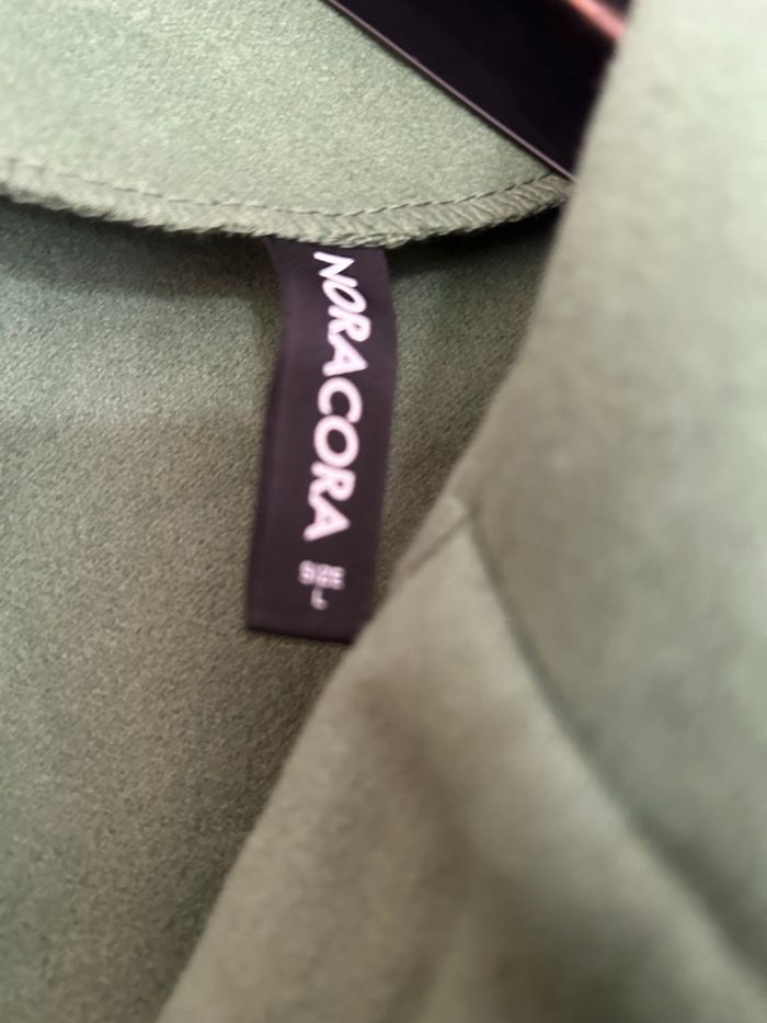 Manteau vert oversize