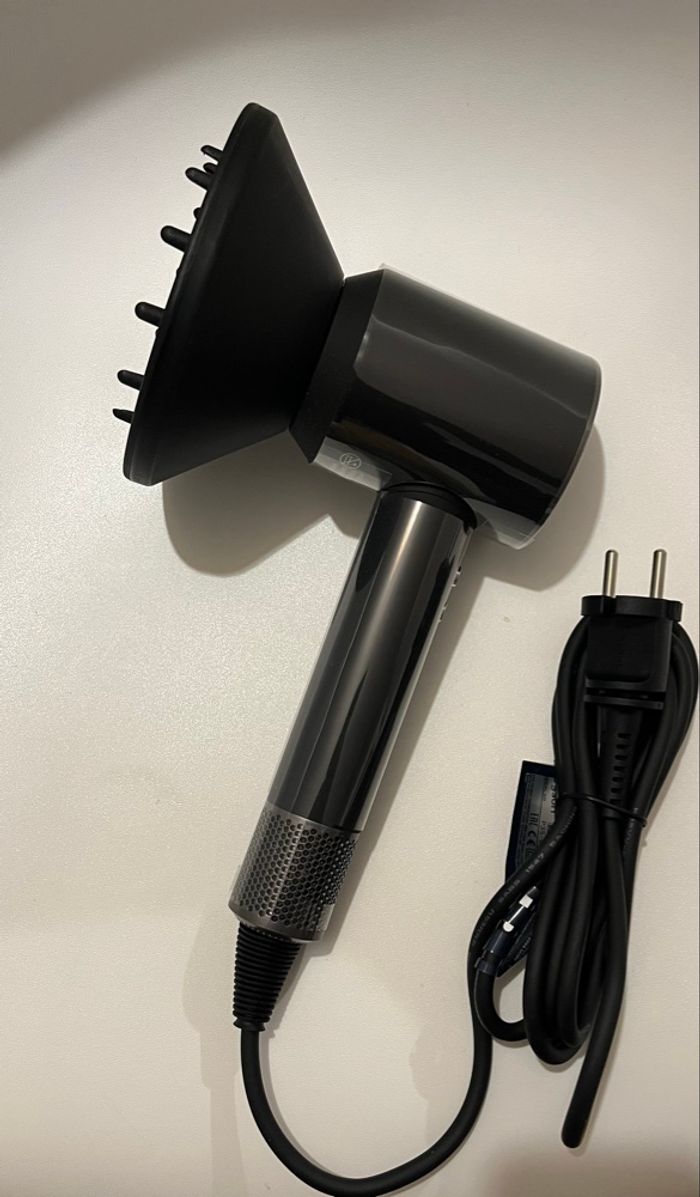 Sèche cheveux Dyson - photo numéro 2