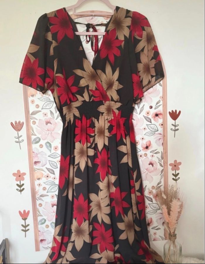 🫶🏼 Sublime robe très longue pour femme - photo numéro 3