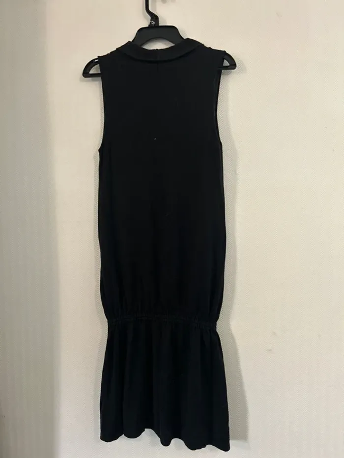 Robe sans manche - photo numéro 2