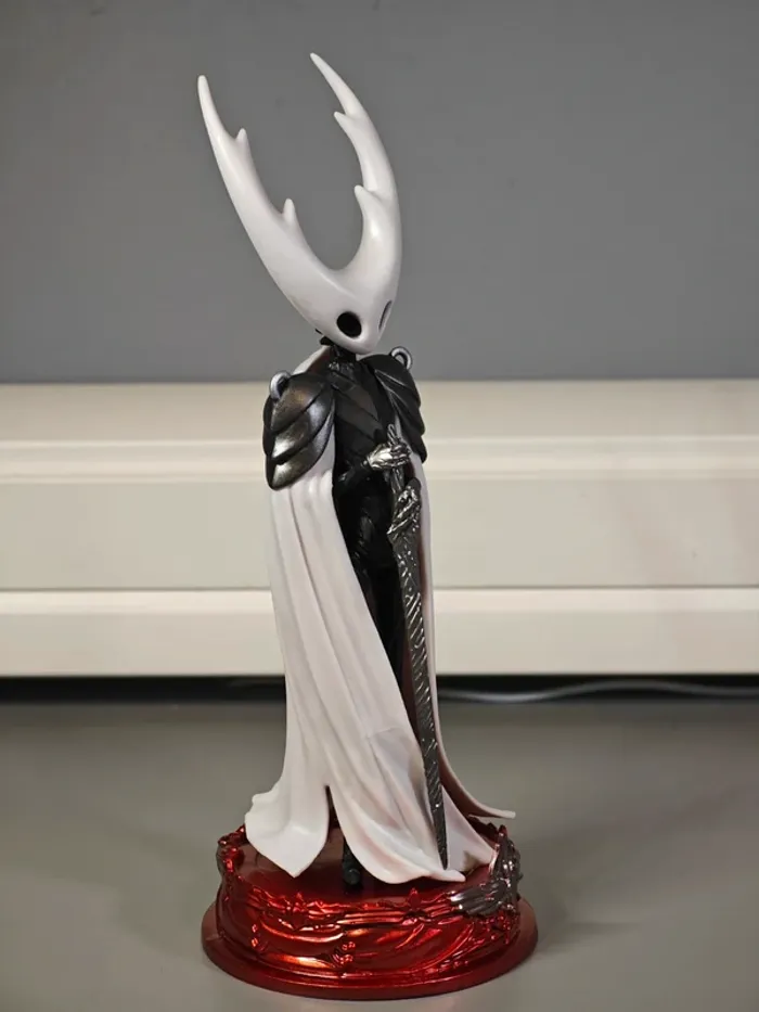 Figurine Hollow Knight : Pure Vessel 24cm neuve sans boîte - photo numéro 5