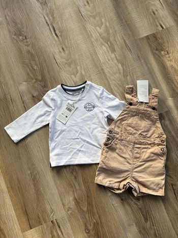 Ensemble t-shirt + salopette garçon taille 9 mois 