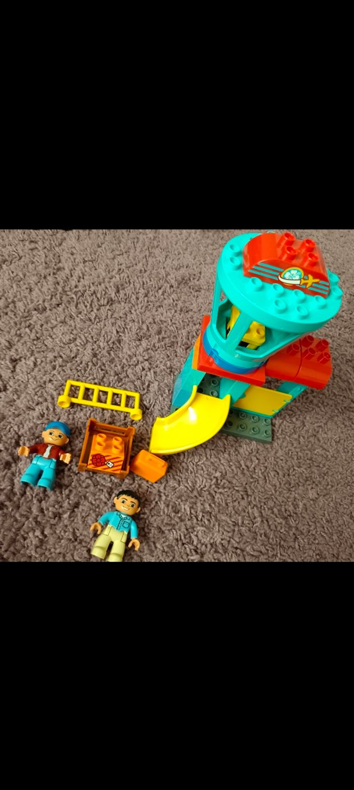 L'aéroport Lego Duplo
