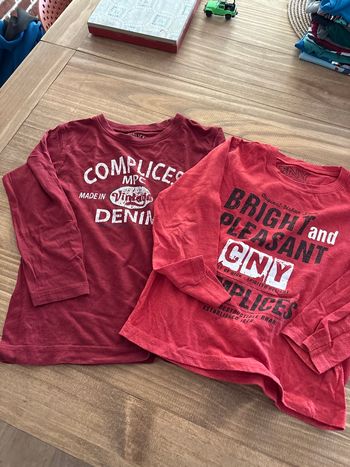 Lot de tee-shirts T 6ans.