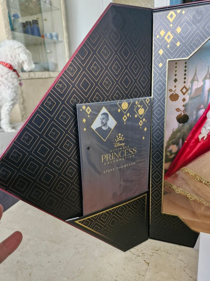 Poupée Blanche Neige édition limitée - photo numéro 2