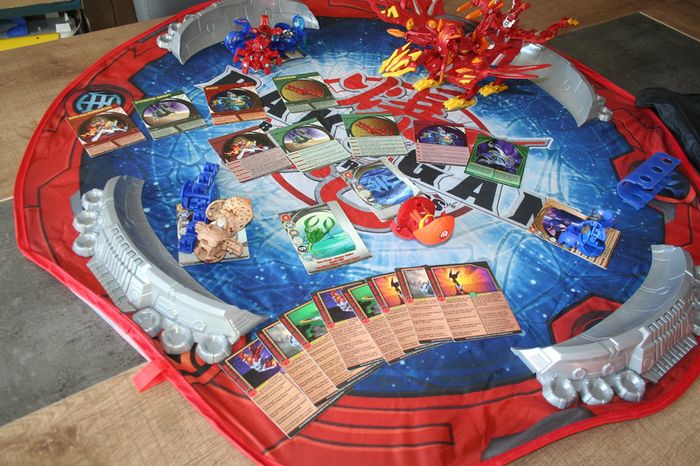 Lot Bakugan complet