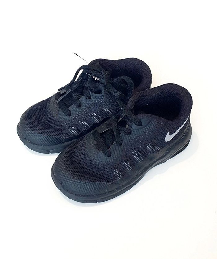 Baskets Nike Air - P23,5