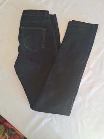 Jean slim noir 38