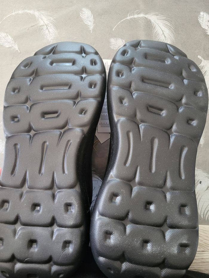 Baskets Adidas Tensaur run 3.0 taille 39 ⅓ - photo numéro 3